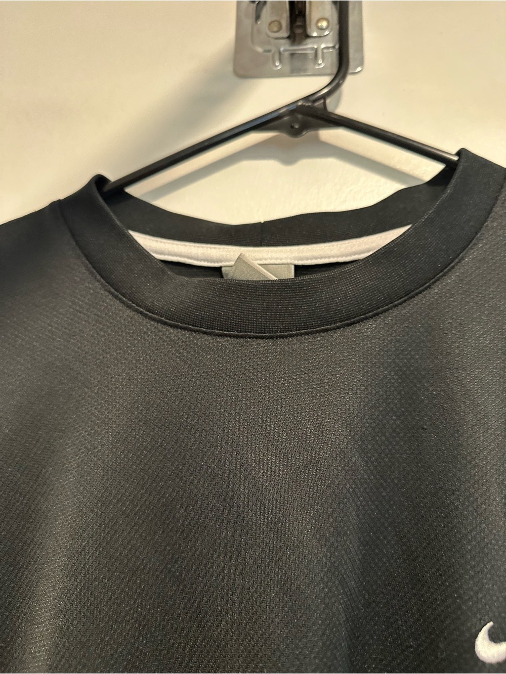 VTG Nike Y2K Dri-Fit Sz:L athletic lightweight Black mesh weave Tee white piping - Picture 10 of 13